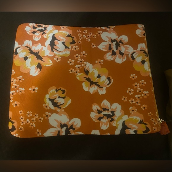 Rachel Pally Tablet Case - Picture 2 of 3